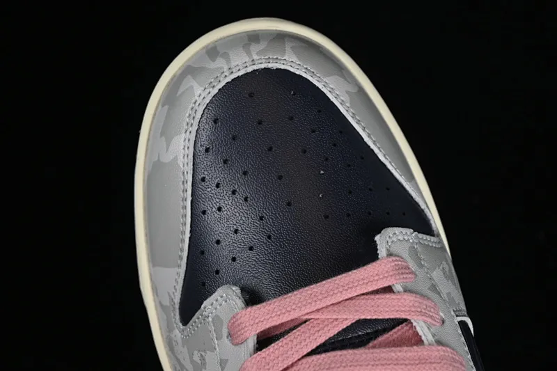 All Categories Nk SB Dunk Series Nk SB Dunk Low Low-top sneakers Nk Dunk Low Panda Prank-Pioneering Knight Heart of the Sand Purple Brown Pink SB Strappy Low-top Casual Shoes FV8106-181